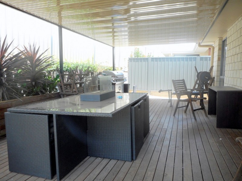 7 HYPERNO CLOSE, Raceview QLD 4305