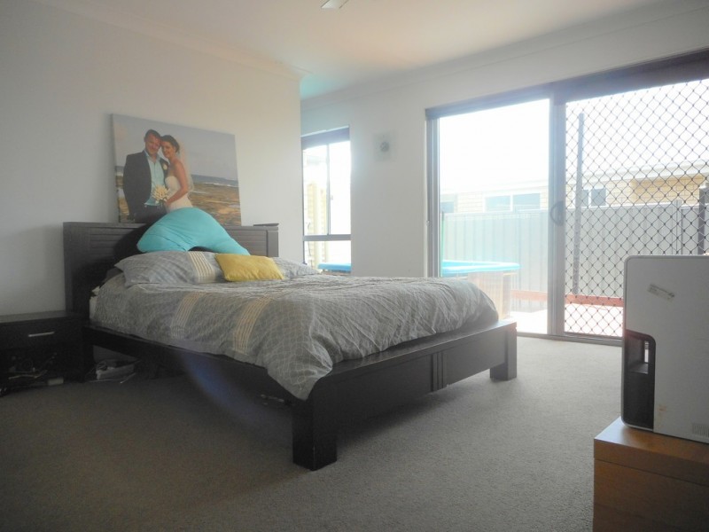 7 HYPERNO CLOSE, Raceview QLD 4305