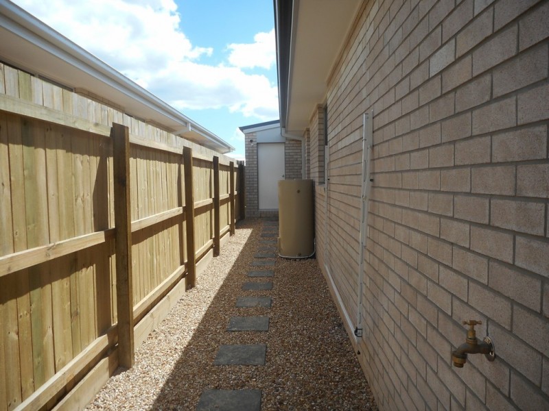 12 Stirling Cct, Redbank Plains QLD 4301