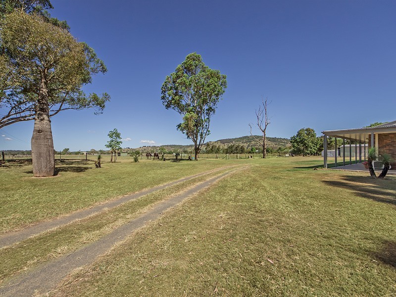 81 LINUM ROAD, Wivenhoe Pocket QLD 4306
