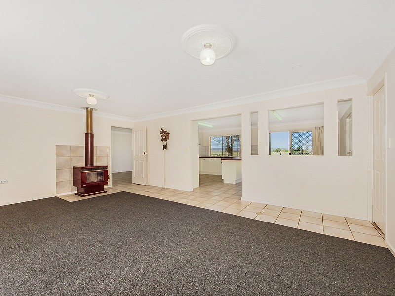 81 LINUM ROAD, Wivenhoe Pocket QLD 4306