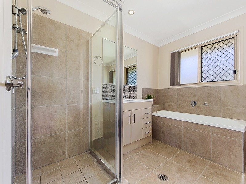 82 FAIRNEYVIEW-FERNVALE ROAD, Fernvale QLD 4306