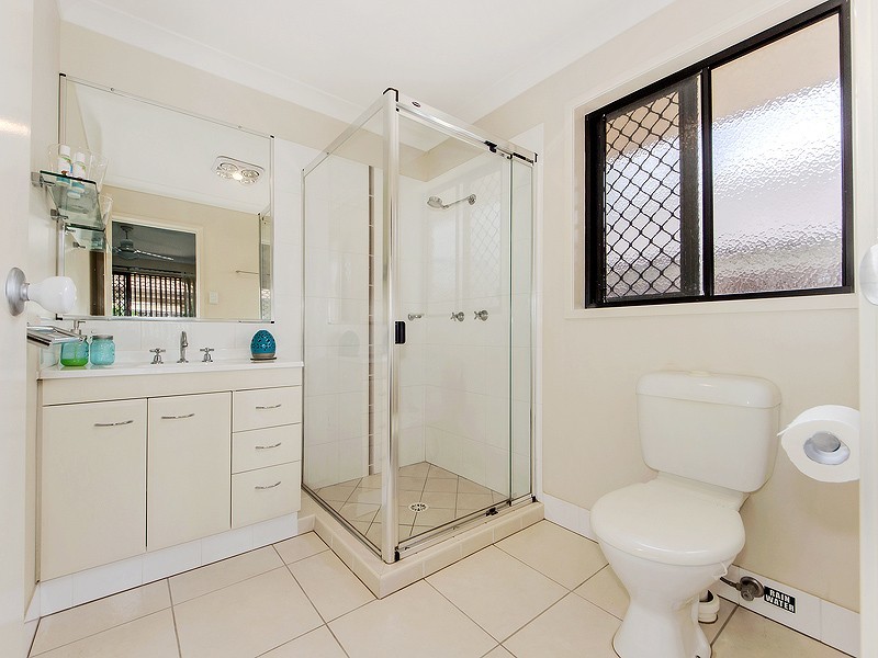 21 WILLOWOOD PLACE, Fernvale QLD 4306