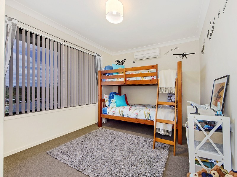 21 WILLOWOOD PLACE, Fernvale QLD 4306