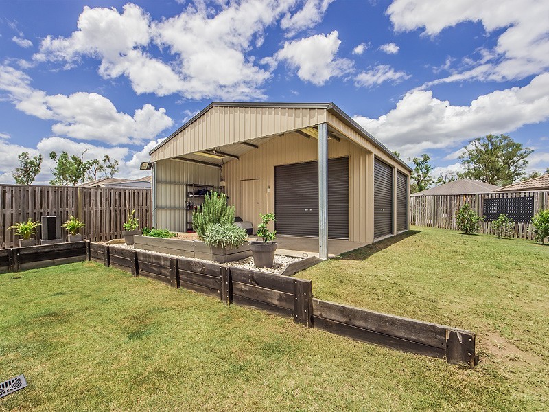 21 WILLOWOOD PLACE, Fernvale QLD 4306