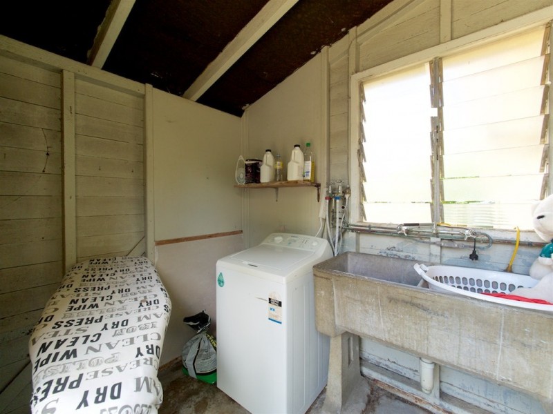 25 BAILLIESTON STREET, Leichhardt QLD 4305