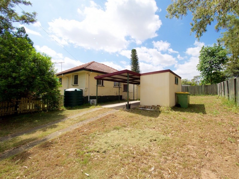 25 BAILLIESTON STREET, Leichhardt QLD 4305