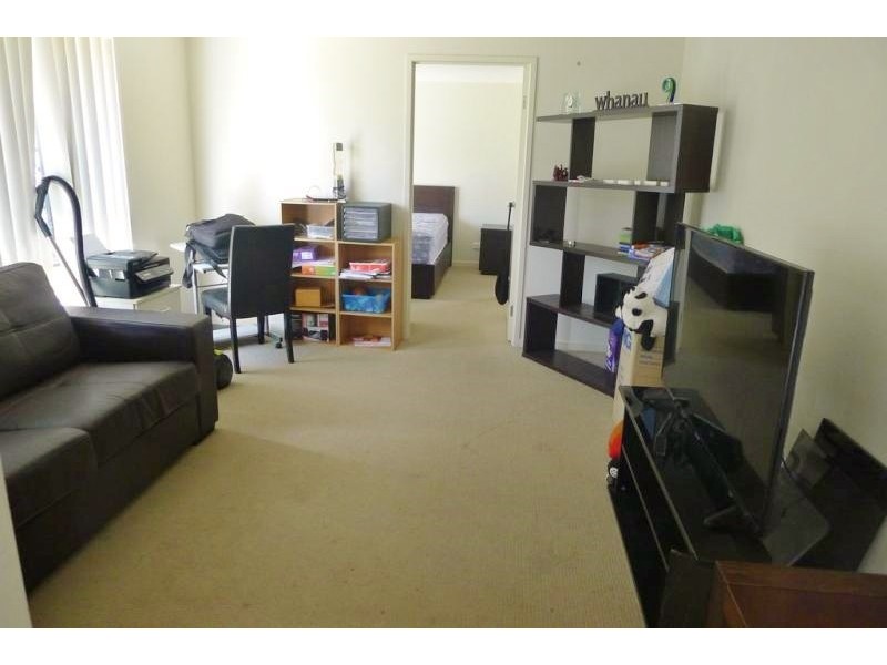 8 KAREN COURT, Redbank Plains QLD 4301