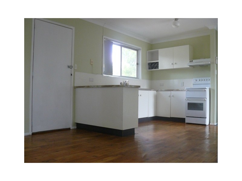 31 Vineyard Street, One Mile QLD 4305
