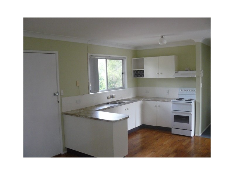 31 Vineyard Street, One Mile QLD 4305