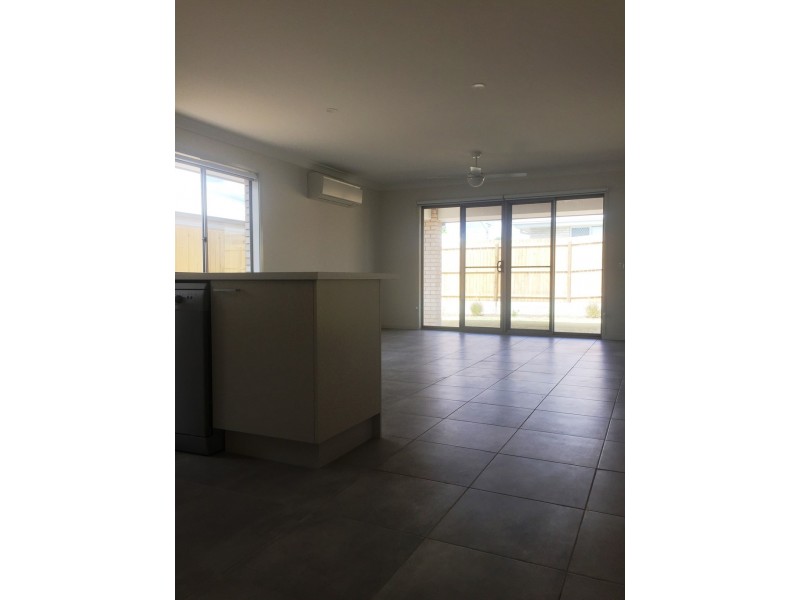 14 Huntingdale Street, Leichhardt QLD 4305