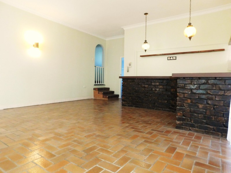 10 MARION STREET, Goodna QLD 4300