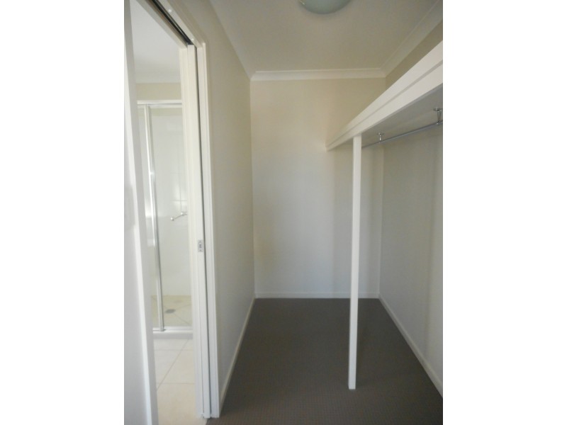 26 ABBOT CIRCUIT, Bellbird Park QLD 4300