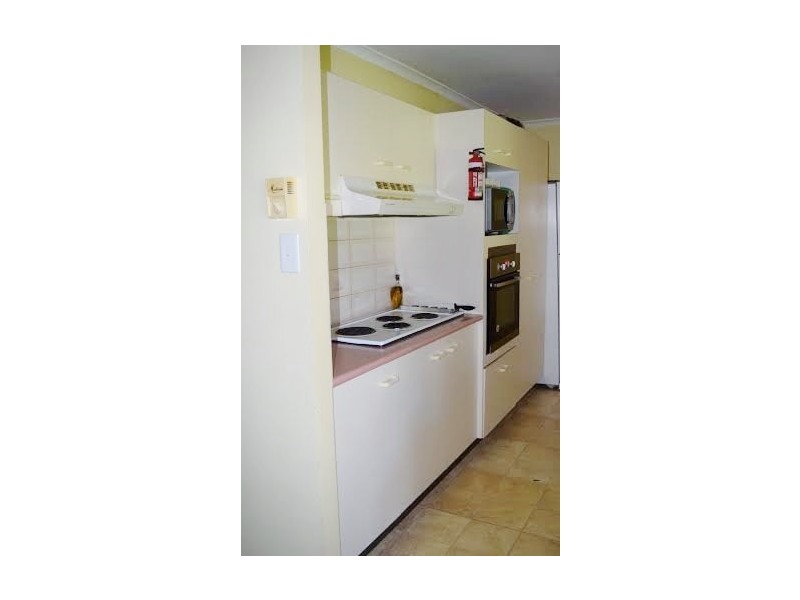 16 BANGALOW CRESCENT, Raceview QLD 4305