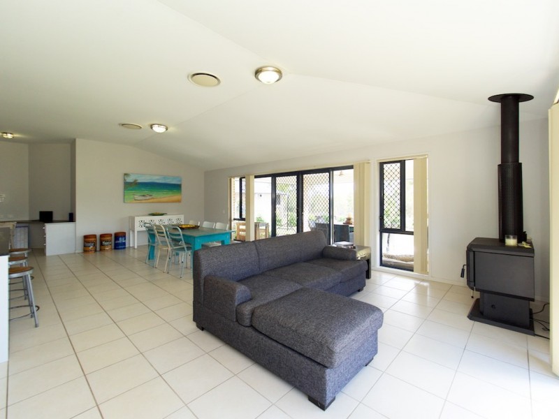 5 JANET CLOSE, Fernvale QLD 4306