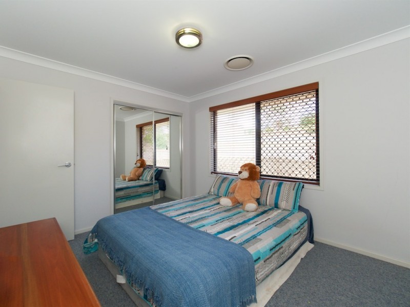 5 JANET CLOSE, Fernvale QLD 4306