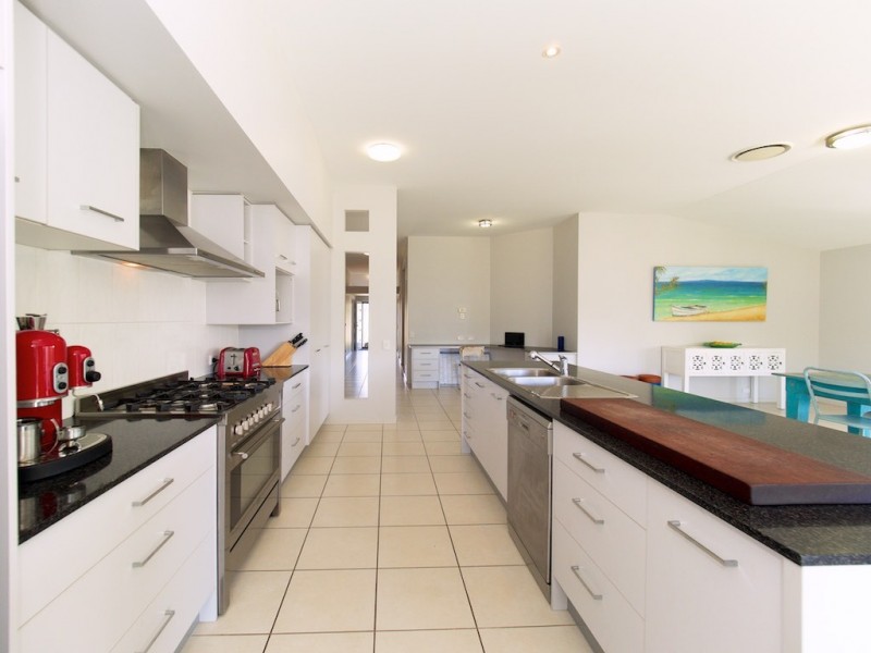 5 JANET CLOSE, Fernvale QLD 4306