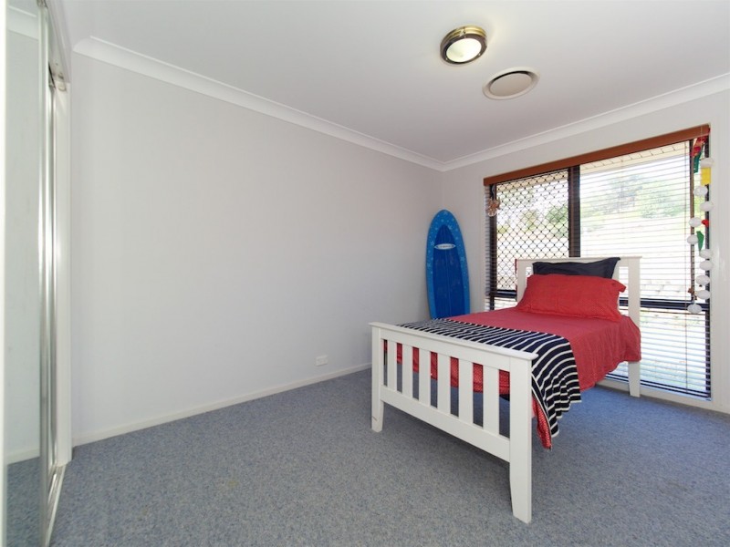 5 JANET CLOSE, Fernvale QLD 4306