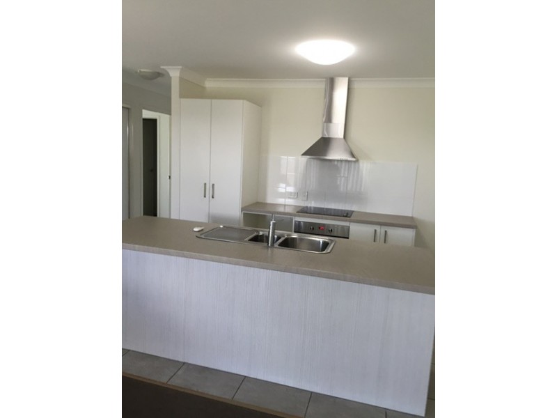 50 Tawney Street, Lowood QLD 4311