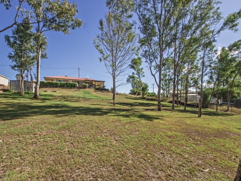 79 CARRALLUMA CR, Fernvale QLD 4306