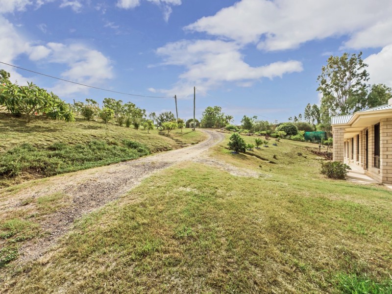 11 MARANOA COURT, Fernvale QLD 4306