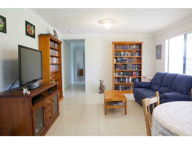 11 MARANOA COURT, Fernvale QLD 4306