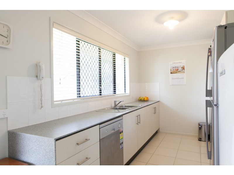11 MARANOA COURT, Fernvale QLD 4306