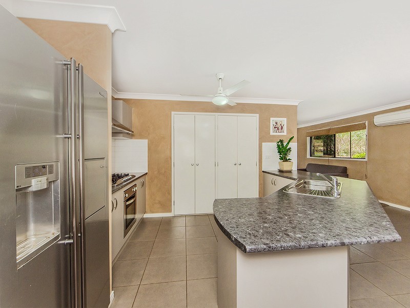 61 BLUE GUM DRIVE, Lowood QLD 4311