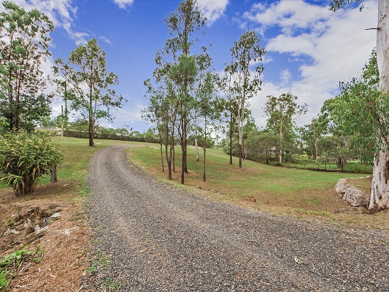61 BLUE GUM DRIVE, Lowood QLD 4311