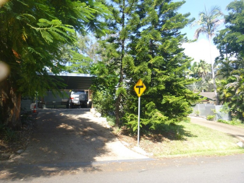 90 ESSENDON ROAD, Anstead QLD 4070