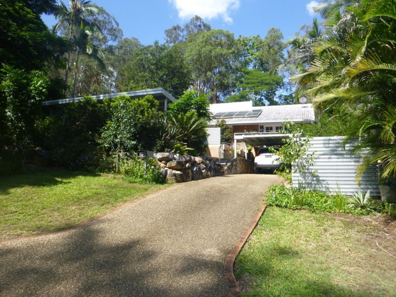 90 ESSENDON ROAD, Anstead QLD 4070