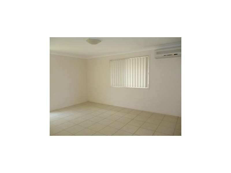 44 LAGOON CRESCENT, Bellbowrie QLD 4070