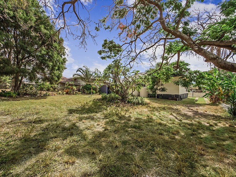 4 GRENVILLE STREET, Basin Pocket QLD 4305
