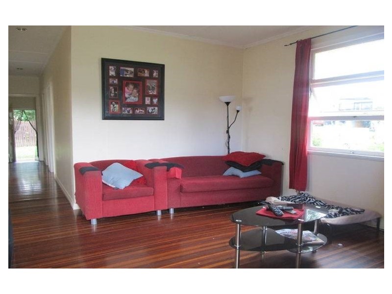 1 JAMES STREET, East Ipswich QLD 4305