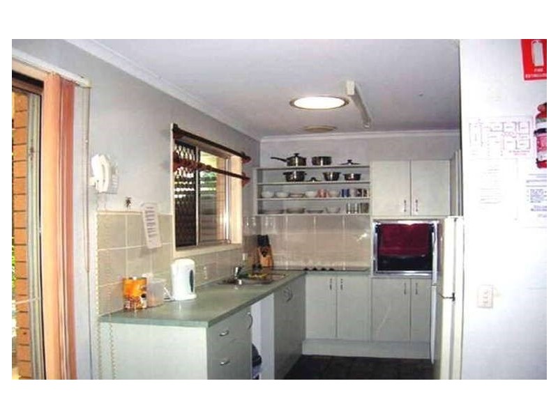 27 DARGIE AVENUE, Collingwood Park QLD 4301