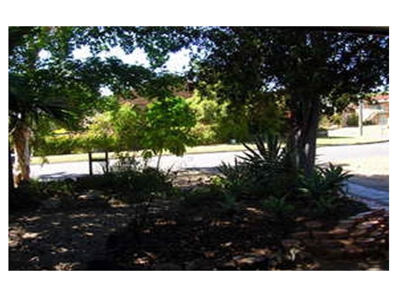 27 DARGIE AVENUE, Collingwood Park QLD 4301