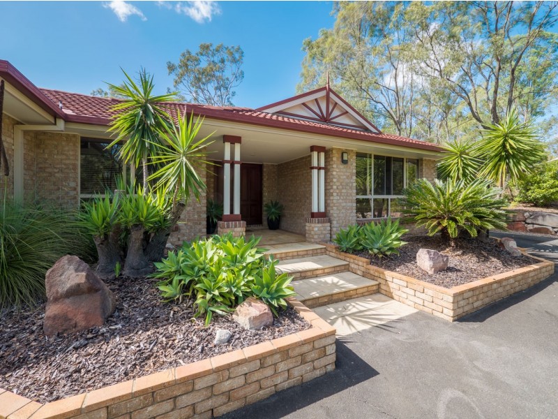 11 TALLAROOK COURT, Karana Downs QLD 4306
