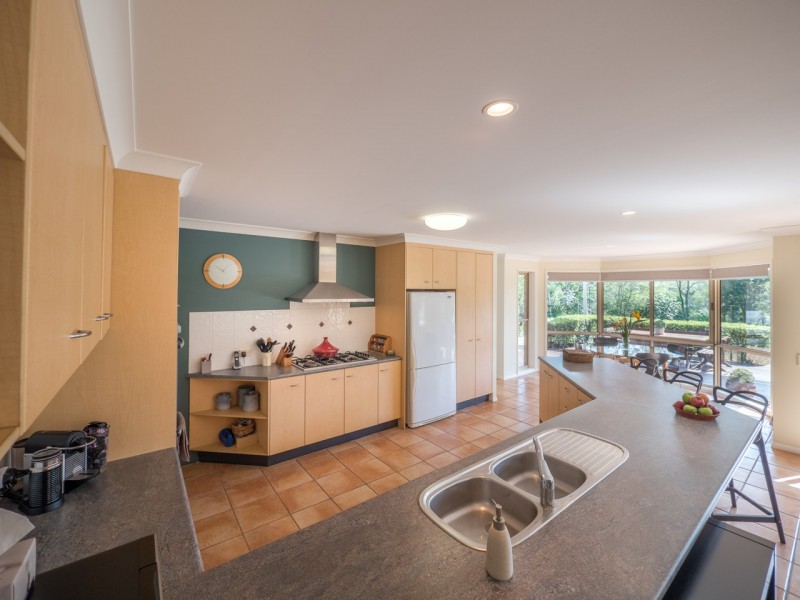 11 TALLAROOK COURT, Karana Downs QLD 4306
