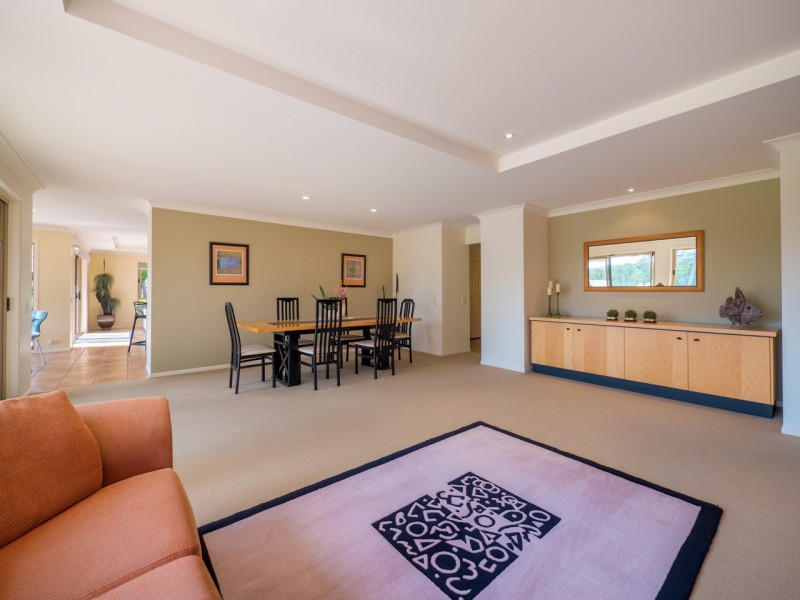 11 TALLAROOK COURT, Karana Downs QLD 4306