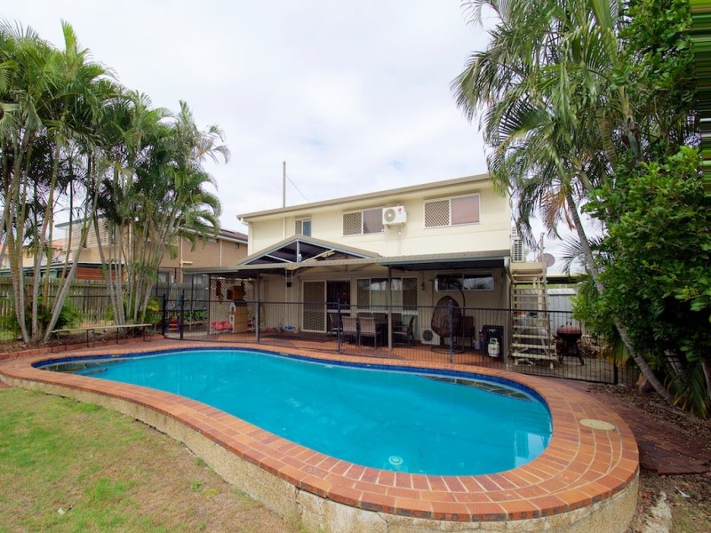 62 THOMAS STREET, Flinders View QLD 4305
