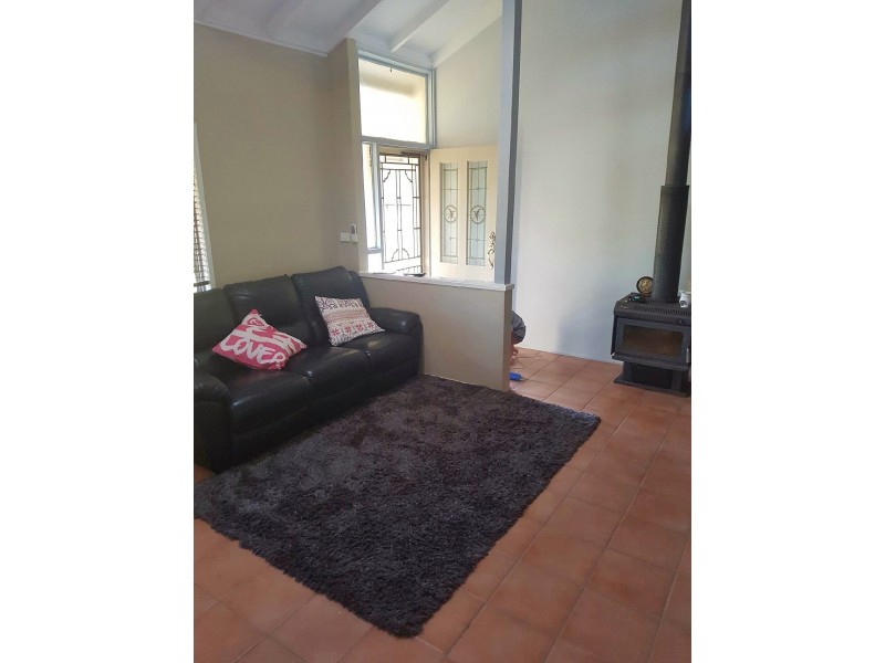 62 THOMAS STREET, Flinders View QLD 4305