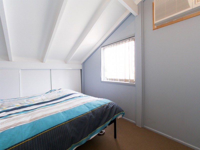 62 THOMAS STREET, Flinders View QLD 4305