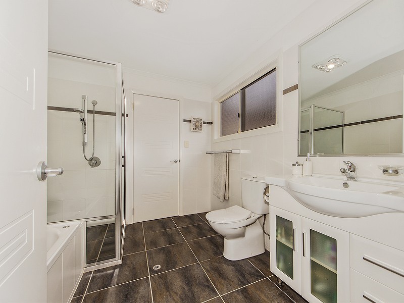 8 KLASS ROAD, Lowood QLD 4311