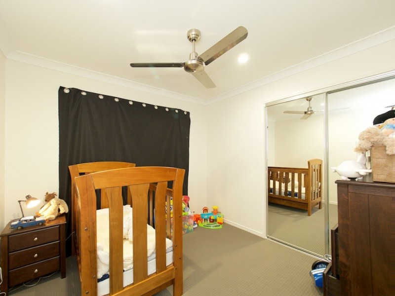 137 SARAH DRIVE, Yamanto QLD 4305