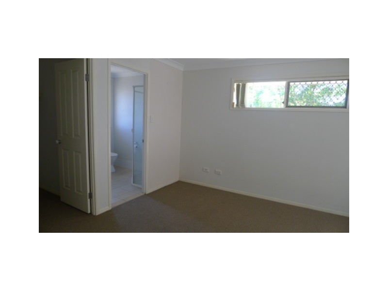 34 KNIGHT STREET, Redbank Plains QLD 4301
