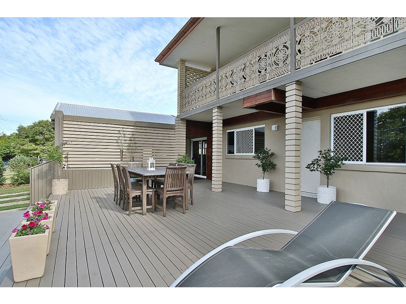 3 CORNWALL STREET, Eastern Heights QLD 4305