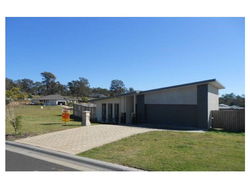 19 NOBLEWOOD CRESCENT, Fernvale QLD 4306