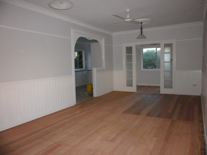 21A PINE MOUNTAIN ROAD, North Ipswich QLD 4305