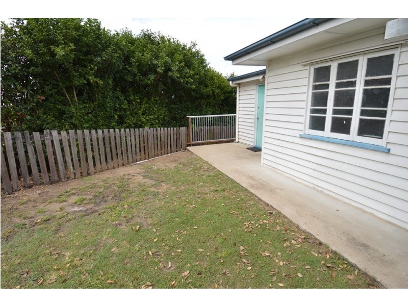 21A PINE MOUNTAIN ROAD, North Ipswich QLD 4305