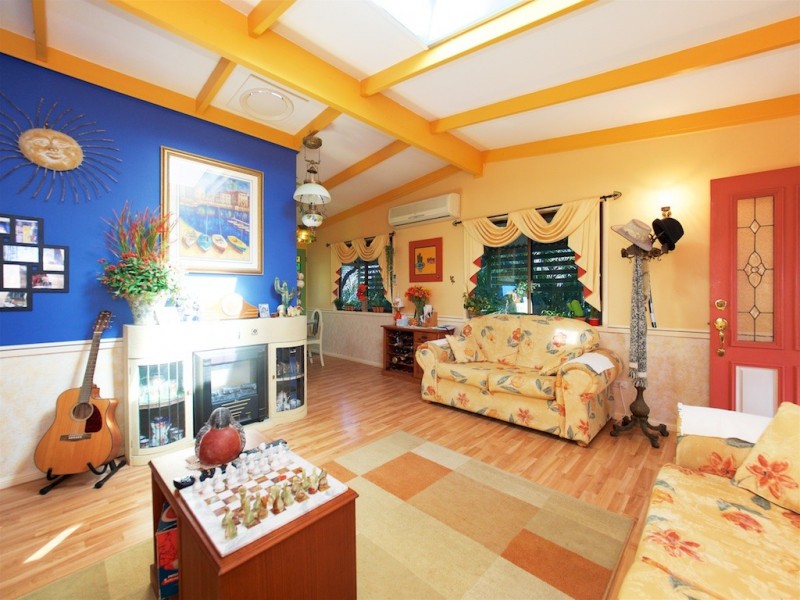 3 WOODLAND CLOSE, North Ipswich QLD 4305
